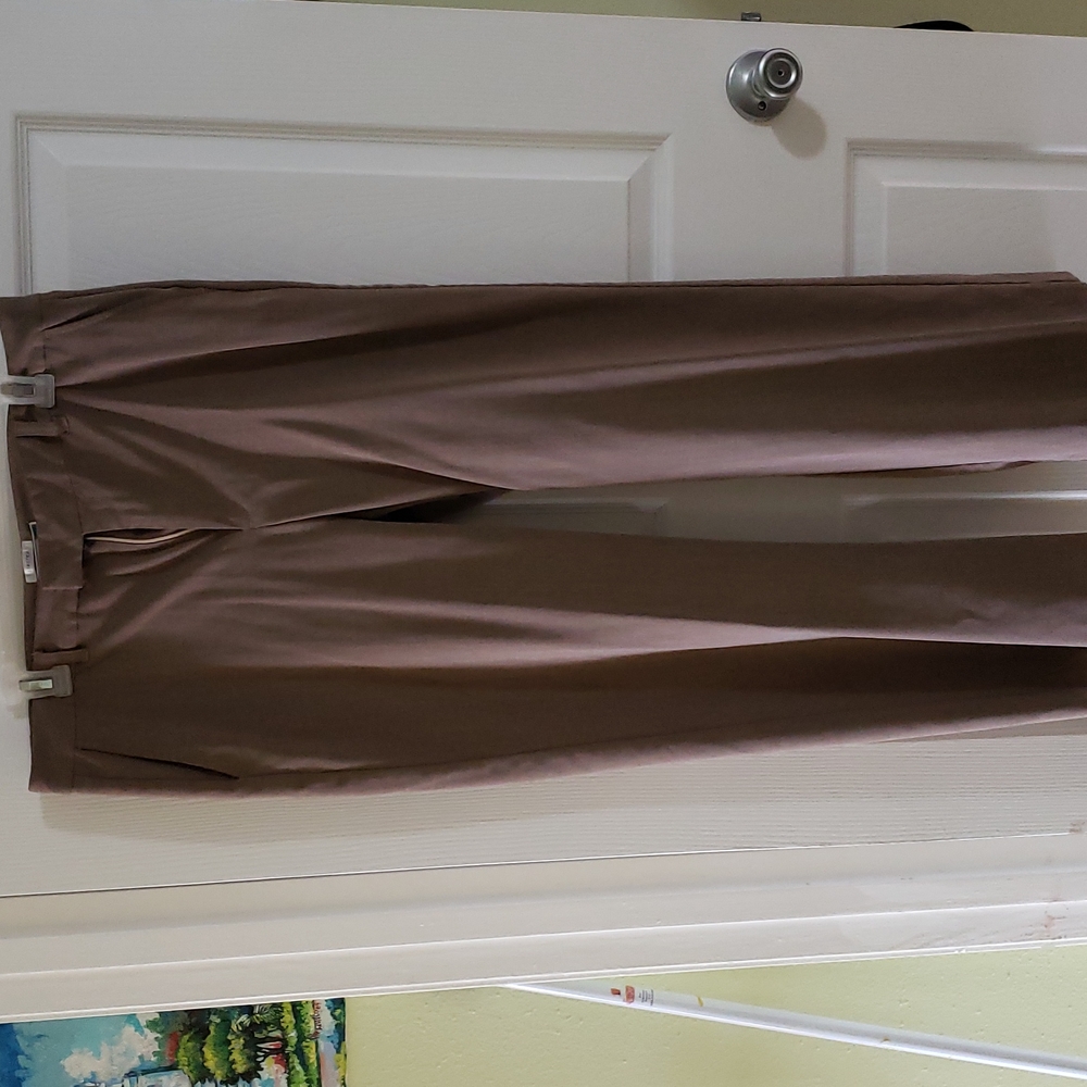 Beige Old Navy dress slacks size 14